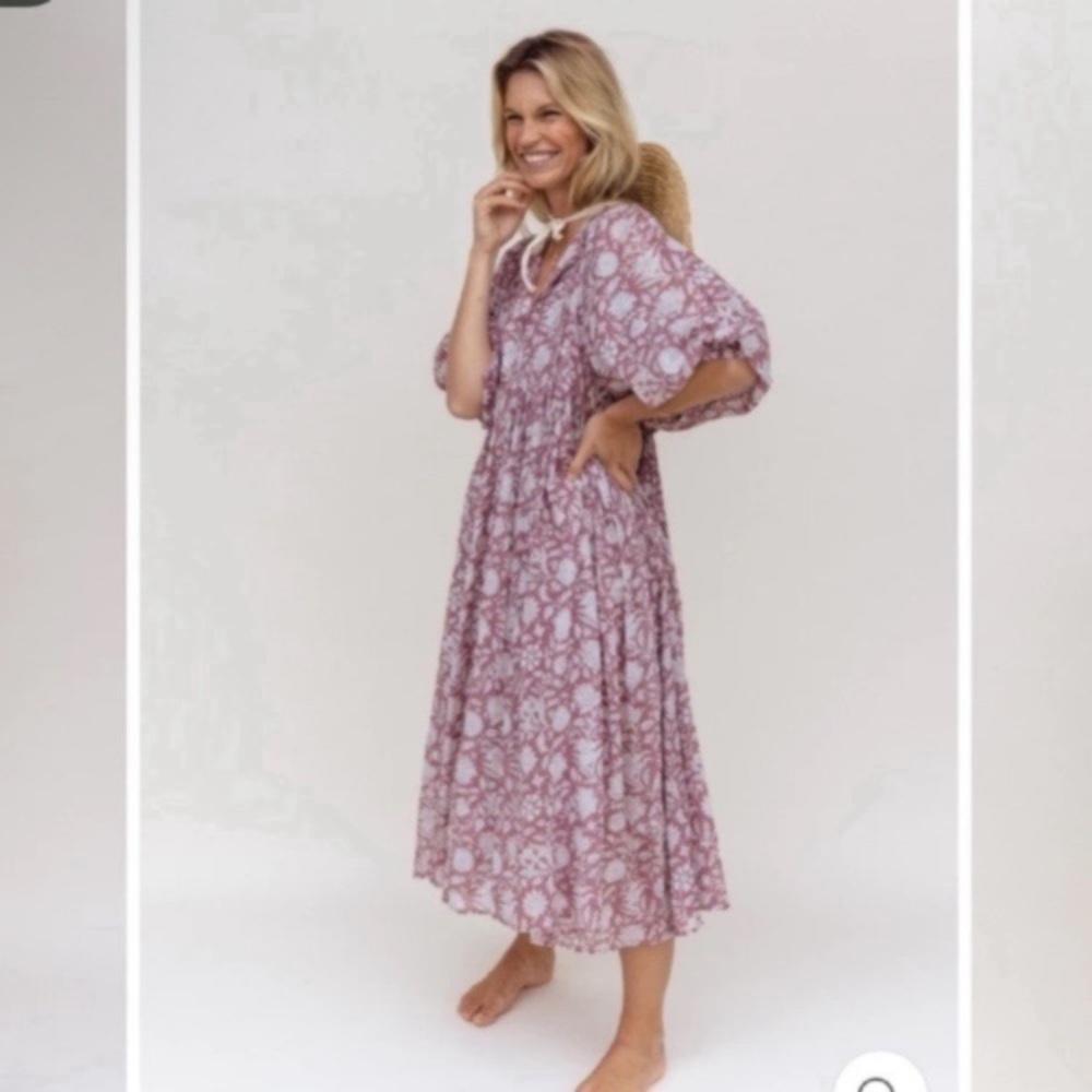 NWT Daughters of India Kyra Midi in Musk